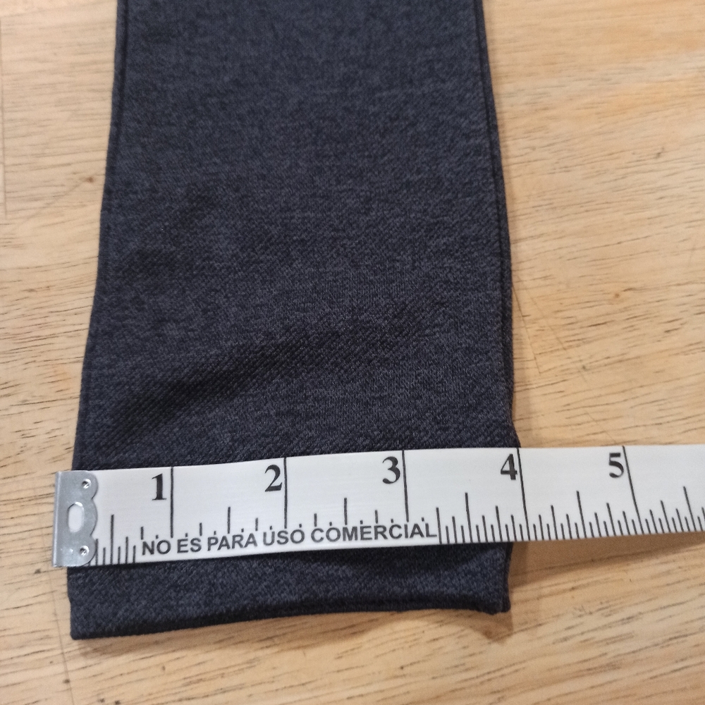 Spanx Women's Leggings gray color Size XS - Picture 7 of 14